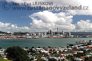 Novy-Zeland-Auckland-pohled-od-Devonport