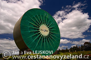 Novy-Zeland-Te-Puke-navstevnicke-centrum