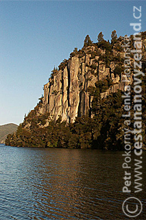 Novy-Zeland-lezeni-Whanganui-Bay.jpg