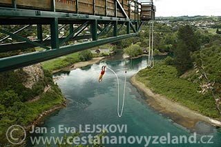 Novy-zeland-adrenalinove-atrakce-bungy-T