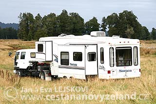 campervan-na-Novem-Zelandu.jpg