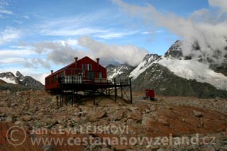 turisticke-chaty-na-Novem-Zelandu.jpg